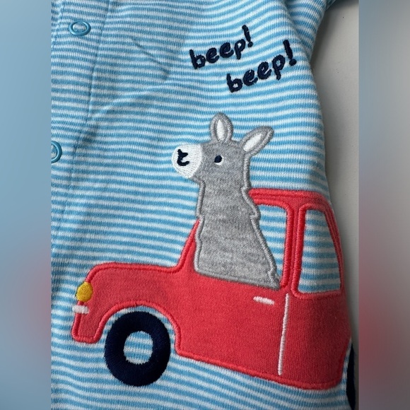 NWT Carter's Baby Boy Blue Stripe Beep Car Snap Shorts One Piece 12 Months 12M - Picture 6 of 6